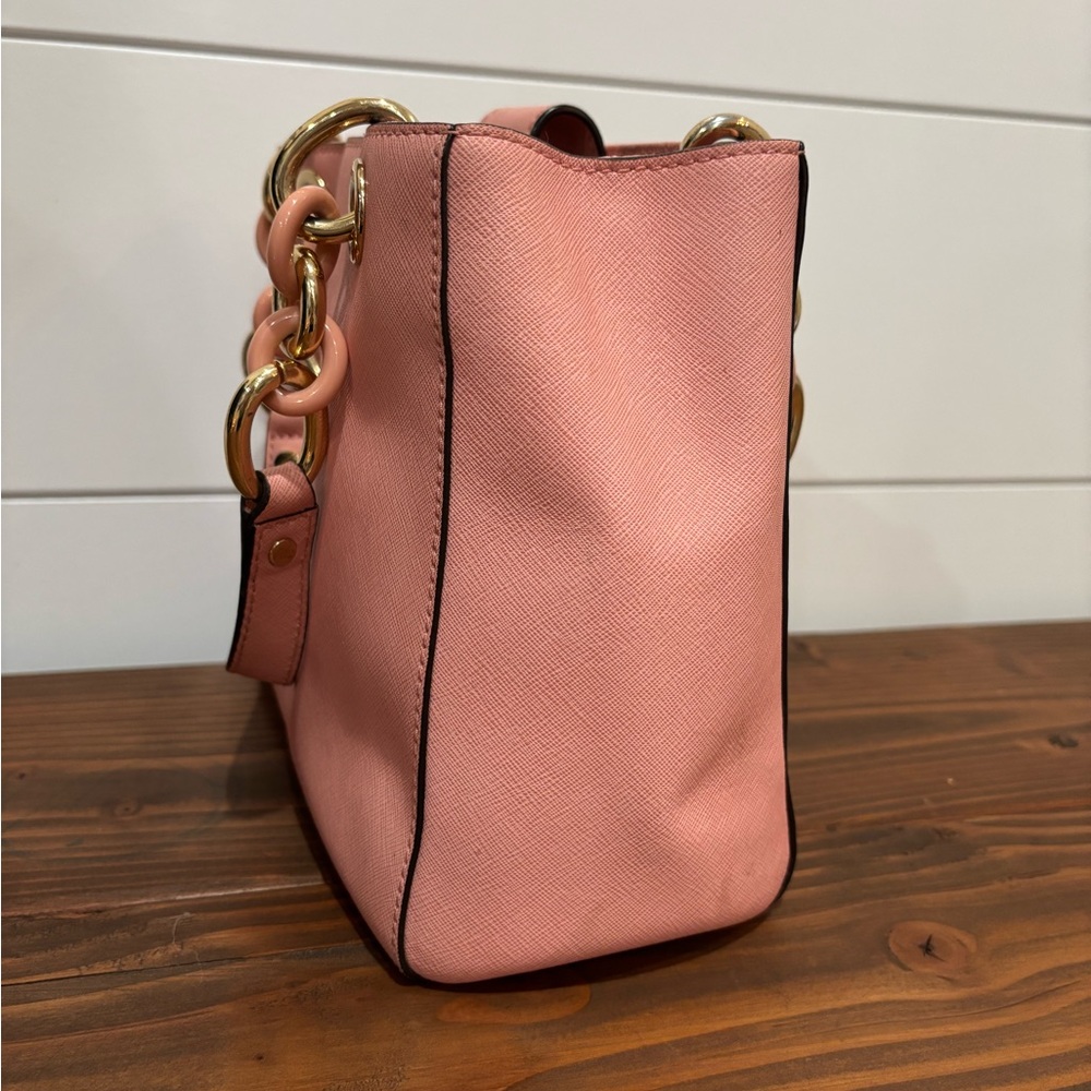 Michael Kors Cynthia Medium Satchel Pale Pink Leather Gold Chain - Picture 8 of 9